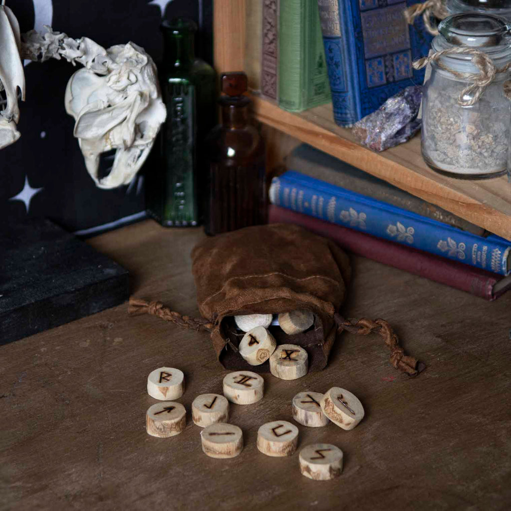 Anglo-Saxon Runes-Pagan-Siesta Crafts