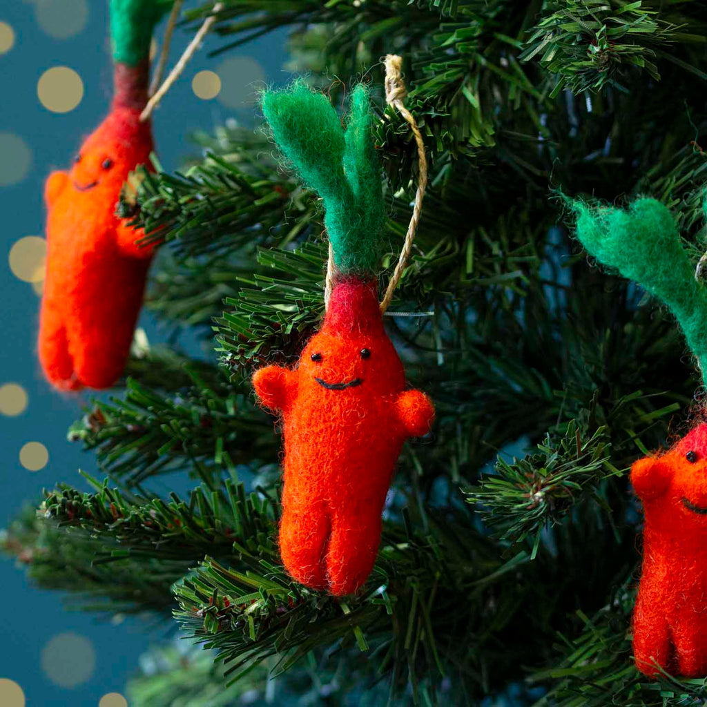 Wonky Carrot Felt Hanging Decoration-Home Décor-Siesta Crafts