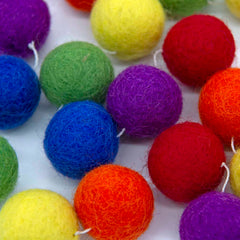 String of Felt Balls-Home Décor-Siesta Crafts