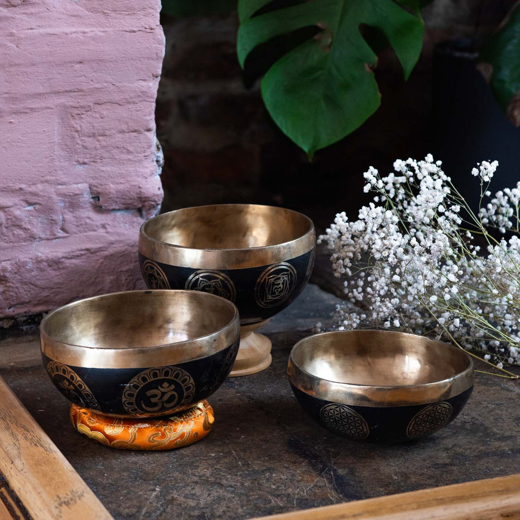 Mustang Black Singing Bowl-Singing Bowls-Siesta Crafts